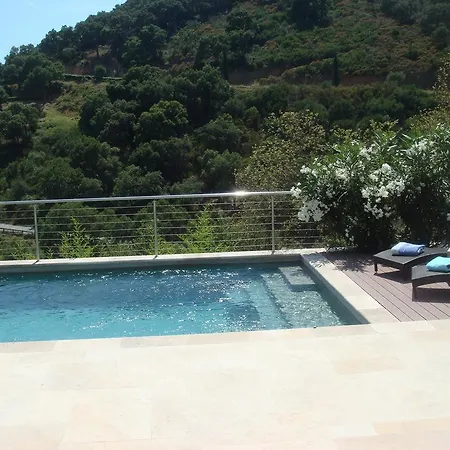 Rez De Dona Speranza Apartment