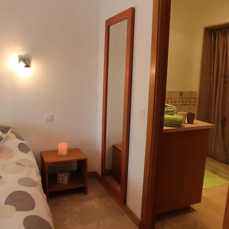 Rez De Dona Speranza Apartment *