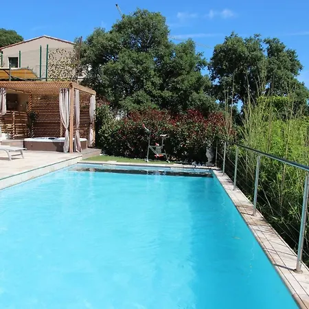 Rez De Dona Speranza Apartment